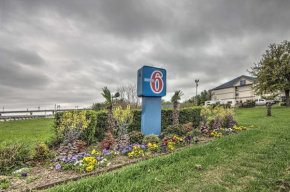 Отель Motel 6-Dallas, TX - Northwest  Даллас